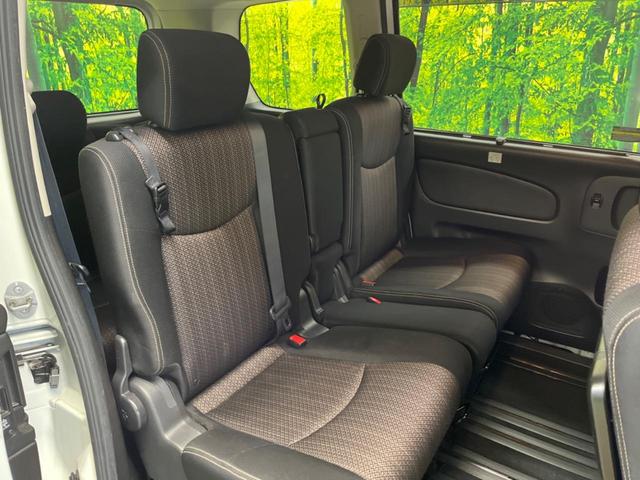 セレナ ハイウェイスター　Ｖセレ＋セーフティＩＩ　ＳＨＶ　禁煙車　ＢＩＧ－Ｘ８型ナビＴＶ　フリップダウンモニター　アラウンドビューモニタ　両側電動ドア　エマージェンシーブレーキ　ＬＥＤヘッド　純正１６インチＡＷ　クルーズコントロール　後席オートエアコン（10枚目）