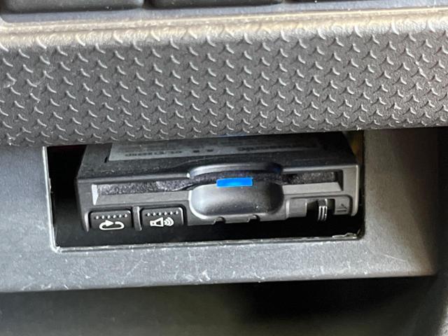 ハスラー Ｘ　ブラックルーフ　禁煙車　１０．１型Ａｎｄｒｏｉｄディスプレイ　バックカメラ　レーダーブレーキサポート　ＨＩＤヘッド　純正１５インチＡＷ　ＥＴＣ　Ｂｌｕｅｔｏｏｔｈ　シートヒーター　オートライト（8枚目）