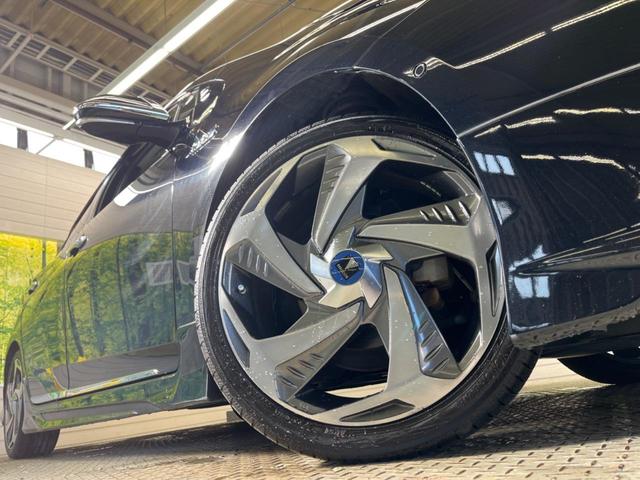 プリウスＰＨＶ Ａレザーパッケージ　モデリスタエアロ　メーカー１１．６型ナビＴＶ　ＪＢＬサウンド　ＢＬＩＴＺマフラー　モデリスタ１８インチＡＷ　バックカメラ　セーフティセンス　ブラインドスポットモニタ　インテリジェントクリアランスソナー（13枚目）