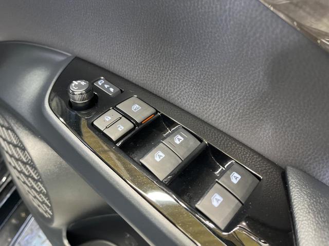 プリウスＰＨＶ Ａレザーパッケージ　モデリスタエアロ　メーカー１１．６型ナビＴＶ　ＪＢＬサウンド　ＢＬＩＴＺマフラー　モデリスタ１８インチＡＷ　バックカメラ　セーフティセンス　ブラインドスポットモニタ　インテリジェントクリアランスソナー（48枚目）