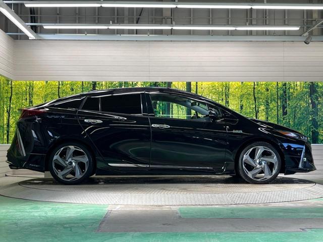 プリウスＰＨＶ Ａレザーパッケージ　モデリスタエアロ　メーカー１１．６型ナビＴＶ　ＪＢＬサウンド　ＢＬＩＴＺマフラー　モデリスタ１８インチＡＷ　バックカメラ　セーフティセンス　ブラインドスポットモニタ　インテリジェントクリアランスソナー（52枚目）