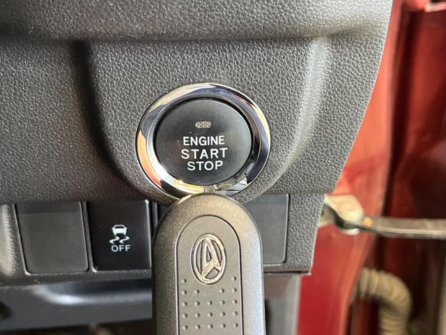 �y�L�[�t���[�V�X�e���z�J�o����|�P�b�g�ɓ��ꂽ�܂܂ł��h�A�̎{���E�������\�ȃX�}�[�g�L�[�𑕔��B�G���W���̃I���E�I�t�����J�M�����o���K�v����������Ƃ��Ă��֗��ł���