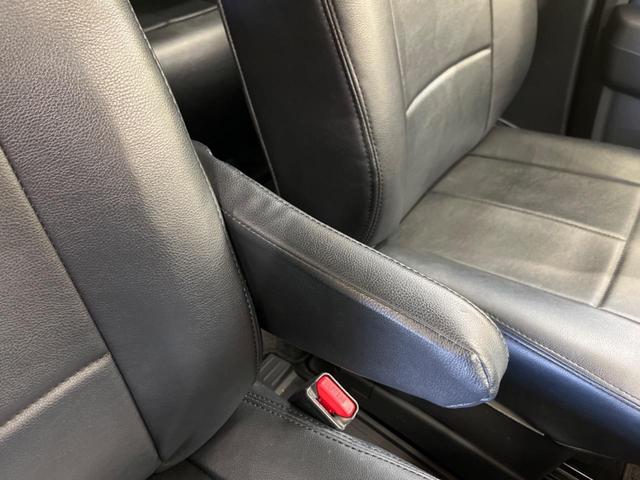 トール カスタムＧ　ＳＡＩＩ　禁煙車　ＢＩＧ－Ｘ９型ナビＴＶ　両側電動ドア　バックカメラ　衝突被害軽減　ＬＥＤヘッド　純正１４インチＡＷ　ＥＴＣ　Ｂｌｕｅｔｏｏｔｈ　スマートキー　オートエアコン　後席サンシェード　ＤＶＤ再生（30枚目）