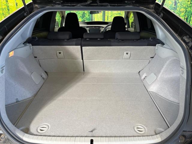 プリウス Ｓツーリングセレクション・Ｇ’ｓ　禁煙車　ＢＩＧ－Ｘ９型ナビＴＶ　バックカメラ　ＨＩＤヘッド　純正１８インチＡＷ　専用スポーツシート　ＥＴＣ　Ｂｌｕｅｔｏｏｔｈ　スマートキー　オートエアコン　オートライト　革巻ステアリング　ＤＶＤ再生（10枚目）