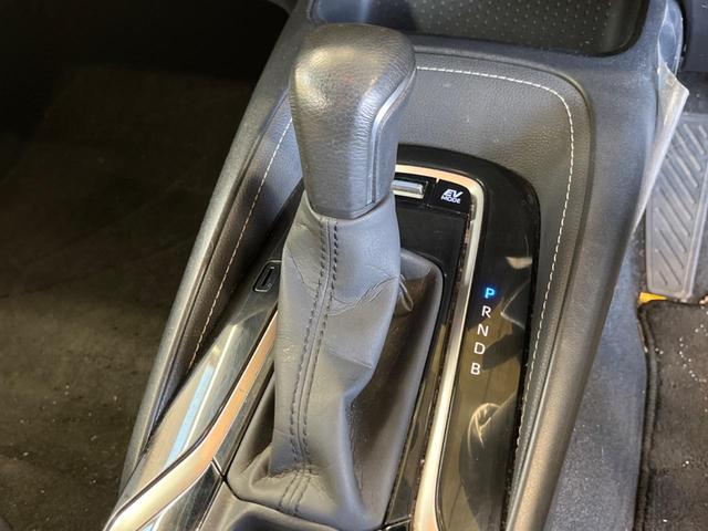 カローラスポーツ ハイブリッドＧ　禁煙車　純正９型ナビＴＶ　バックカメラ　セーフティセンス　レーダークルーズ　ブラインドスポットモニタ　インテリジェントクリアランスソナー　ＬＥＤヘッド　１６インチＡＷ　Ｂｌｕｅｔｏｏｔｈ　ＤＶＤ再生（21枚目）