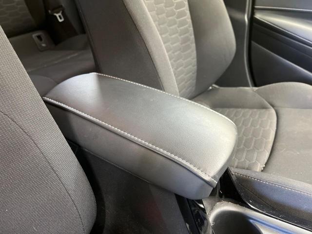 カローラスポーツ ハイブリッドＧ　禁煙車　純正９型ナビＴＶ　バックカメラ　セーフティセンス　レーダークルーズ　ブラインドスポットモニタ　インテリジェントクリアランスソナー　ＬＥＤヘッド　１６インチＡＷ　Ｂｌｕｅｔｏｏｔｈ　ＤＶＤ再生（31枚目）