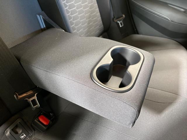 カローラスポーツ ハイブリッドＧ　禁煙車　純正９型ナビＴＶ　バックカメラ　セーフティセンス　レーダークルーズ　ブラインドスポットモニタ　インテリジェントクリアランスソナー　ＬＥＤヘッド　１６インチＡＷ　Ｂｌｕｅｔｏｏｔｈ　ＤＶＤ再生（32枚目）