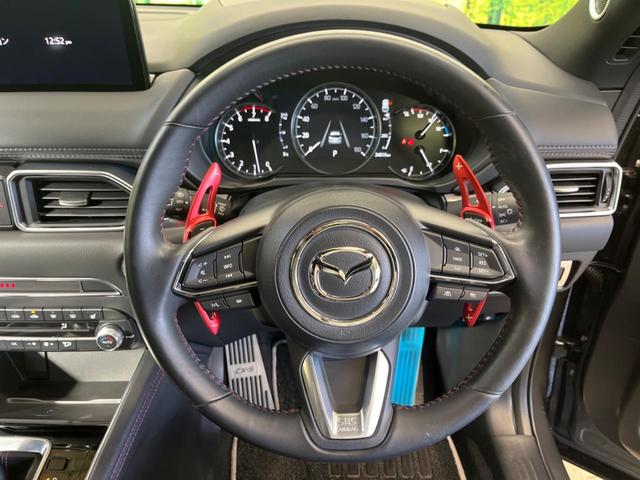 ＣＸ－５ ２５Ｓ　スポーツアピアランス　禁煙車　１０．２５型コネクトナビ　３６０°ビューモニタ　衝突被害軽減　クルージングトラフィックサポート　専用１９インチＡＷ　黒革　パワーシート　シートヒーター　電動バックドア　ＡｐｐｌｅＣａｒＰｌａｙ（5枚目）