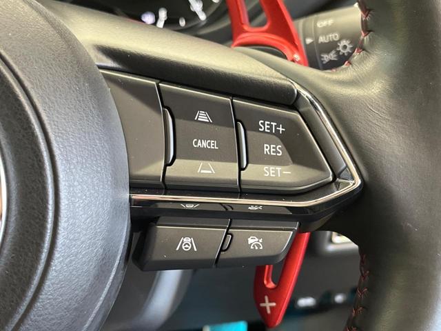 ＣＸ－５ ２５Ｓ　スポーツアピアランス　禁煙車　１０．２５型コネクトナビ　３６０°ビューモニタ　衝突被害軽減　クルージングトラフィックサポート　専用１９インチＡＷ　黒革　パワーシート　シートヒーター　電動バックドア　ＡｐｐｌｅＣａｒＰｌａｙ（6枚目）