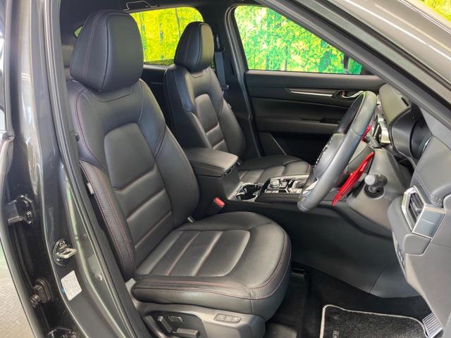 ＣＸ－５ ２５Ｓ　スポーツアピアランス　禁煙車　１０．２５型コネクトナビ　３６０°ビューモニタ　衝突被害軽減　クルージングトラフィックサポート　専用１９インチＡＷ　黒革　パワーシート　シートヒーター　電動バックドア　ＡｐｐｌｅＣａｒＰｌａｙ（9枚目）