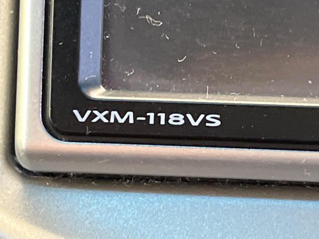 フィットハイブリッド スマートセレクション　禁煙車　純正ナビＴＶ　ＨＩＤヘッド　純正ＯＰ１５インチＡＷ　クルーズコントロール　スマートキー　オートライト　オートエアコン　革巻ステアリング　ＤＶＤ再生（40枚目）