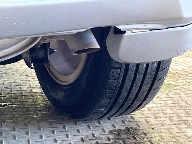 フィットハイブリッド スマートセレクション　禁煙車　純正ナビＴＶ　ＨＩＤヘッド　純正ＯＰ１５インチＡＷ　クルーズコントロール　スマートキー　オートライト　オートエアコン　革巻ステアリング　ＤＶＤ再生（54枚目）