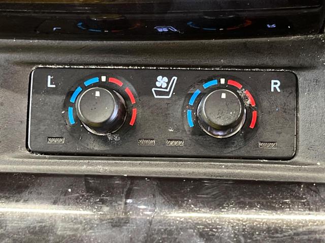 アルファード 2.5S Cパッケージ ツインムーンルーフ 三眼LED モデリスタエアロ 禁煙車 BIG-X11型ナビTV 12.8型リアビジョン バックカメラ セーフティセンス レーダークルーズ 前中列パワーシート シートベンチレーション(9枚目)