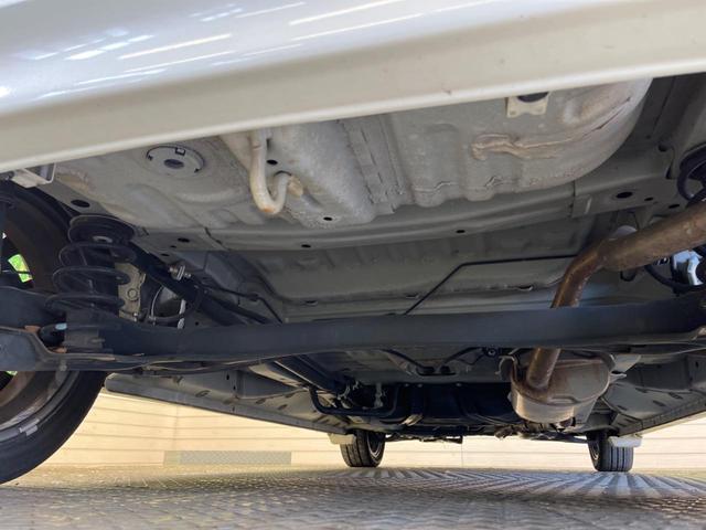 Ｎ－ＢＯＸカスタム Ｇ　ターボＳＳパッケージ　禁煙車　ナビフルセグ　両側電動ドア　バックカメラ　衝突被害軽減　ＨＩＤヘッド　純正１５インチＡＷ　半革シート　シートヒーター　コーナーセンサ　革巻ステアリング　後席シートスライド／リクライニングシート（18枚目）