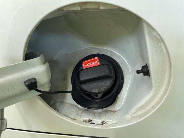 Ｎ－ＢＯＸカスタム Ｇ　ターボＳＳパッケージ　禁煙車　ナビフルセグ　両側電動ドア　バックカメラ　衝突被害軽減　ＨＩＤヘッド　純正１５インチＡＷ　半革シート　シートヒーター　コーナーセンサ　革巻ステアリング　後席シートスライド／リクライニングシート（62枚目）