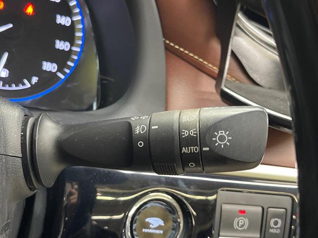 ハリアー プログレス　メタル　アンド　レザーパッケージ　モデリスタエアロ　禁煙車　サドルタン革　メーカー９．２型ナビＴＶ　ＪＢＬサウンド　パノラミックビューモニタ　セーフティセンス　レーダークルーズ　インテリジェントクリアランスソナー　ポジションメモリ（45枚目）