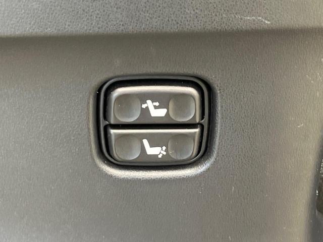 ヴェルファイア ２．４Ｚ　Ｇエディション　モデリスタエアロ　禁煙車　ＢＩＧ－Ｘ８型ナビＴＶ　フリップダウンモニター　バックカメラ　両側電動ドア　電動バックドア　ＨＩＤヘッド　純正１８インチＡＷ　前中列パワーシート　クルーズコントロール　ＥＴＣ（32枚目）