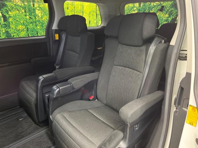 ヴェルファイア ２．４Ｚ　Ｇエディション　モデリスタエアロ　禁煙車　ＢＩＧ－Ｘ８型ナビＴＶ　フリップダウンモニター　バックカメラ　両側電動ドア　電動バックドア　ＨＩＤヘッド　純正１８インチＡＷ　前中列パワーシート　クルーズコントロール　ＥＴＣ（37枚目）