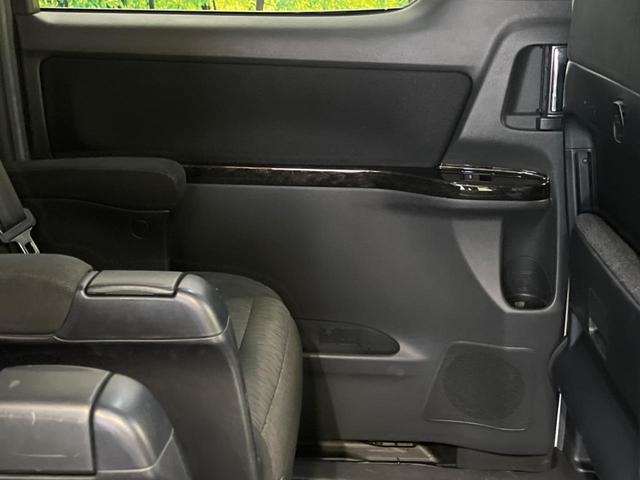 ヴェルファイア ２．４Ｚ　Ｇエディション　モデリスタエアロ　禁煙車　ＢＩＧ－Ｘ８型ナビＴＶ　フリップダウンモニター　バックカメラ　両側電動ドア　電動バックドア　ＨＩＤヘッド　純正１８インチＡＷ　前中列パワーシート　クルーズコントロール　ＥＴＣ（48枚目）