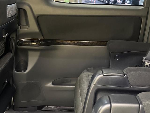 ヴェルファイア ２．４Ｚ　Ｇエディション　モデリスタエアロ　禁煙車　ＢＩＧ－Ｘ８型ナビＴＶ　フリップダウンモニター　バックカメラ　両側電動ドア　電動バックドア　ＨＩＤヘッド　純正１８インチＡＷ　前中列パワーシート　クルーズコントロール　ＥＴＣ（50枚目）