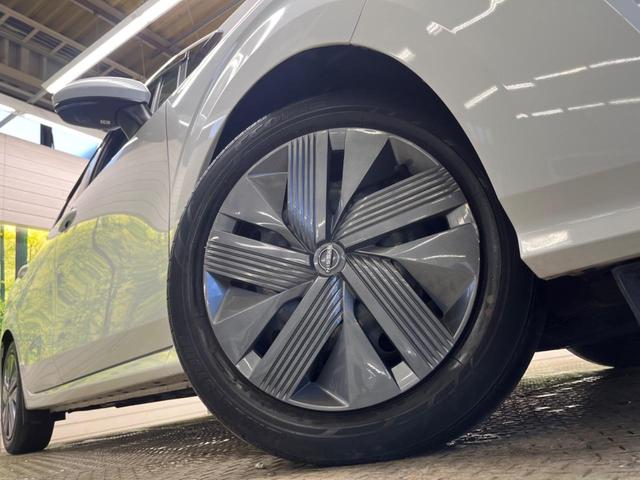 ノート Ｘ　禁煙車　９型コネクトナビＴＶ　アラウンドビューモニタ　アダプティブＬＥＤヘッド　衝突被害軽減　プロパイロット　インテリジェントルームミラー　後側方車両検知警告　ＥＴＣ２．０　ＡｐｐｌｅＣａｒＰｌａｙ（13枚目）