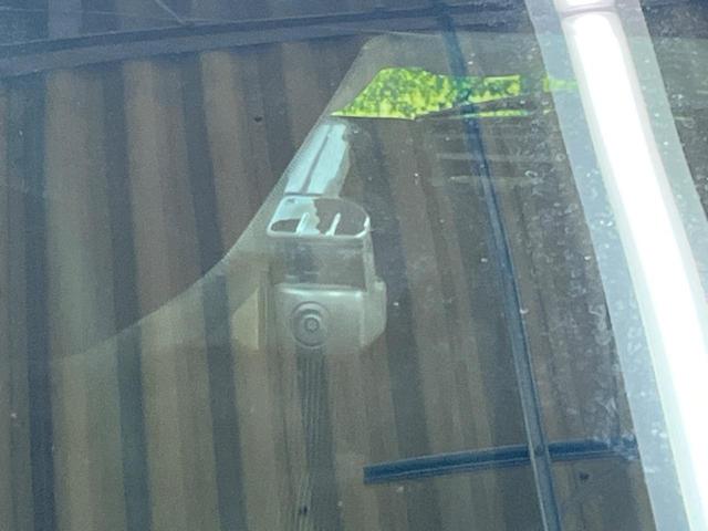 ノート Ｘ　禁煙車　９型コネクトナビＴＶ　アラウンドビューモニタ　アダプティブＬＥＤヘッド　衝突被害軽減　プロパイロット　インテリジェントルームミラー　後側方車両検知警告　ＥＴＣ２．０　ＡｐｐｌｅＣａｒＰｌａｙ（29枚目）