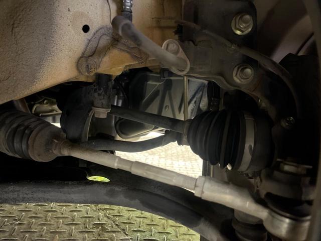 スペーシアギア ハイブリッドＸＺ　２トーンルーフ　禁煙車　セーフティサポート　両側電動ドア　ＬＥＤヘッド　純正１４インチＡＷ　ルーフレール　ＥＴＣ　シートヒーター　後席サーキュレーター／サンシェード　ＣＤオーディオ　ＵＳＢ／ＡＵＸ接続（20枚目）