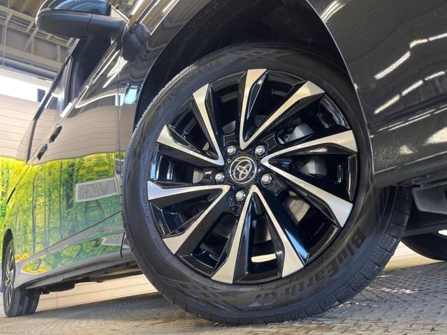 ノア ハイブリッドＳ－Ｚ　快適利便ＰＫＧ　禁煙車　純正１０．５型ナビＴＶ　純正１４型後席モニター　セーフティセンス　電動バックドア　バックカメラ　ブラインドスポットモニタ　前中列シートヒーター　後席オートエアコン（12枚目）