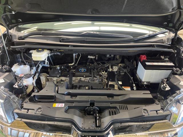 ノア ハイブリッドＳ－Ｚ　快適利便ＰＫＧ　禁煙車　純正１０．５型ナビＴＶ　純正１４型後席モニター　セーフティセンス　電動バックドア　バックカメラ　ブラインドスポットモニタ　前中列シートヒーター　後席オートエアコン（18枚目）