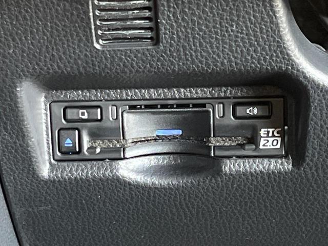 ノア ハイブリッドＳ－Ｚ　快適利便ＰＫＧ　禁煙車　純正１０．５型ナビＴＶ　純正１４型後席モニター　セーフティセンス　電動バックドア　バックカメラ　ブラインドスポットモニタ　前中列シートヒーター　後席オートエアコン（47枚目）