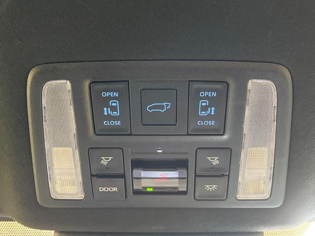 ノア ハイブリッドＳ－Ｚ　快適利便ＰＫＧ　禁煙車　純正１０．５型ナビＴＶ　純正１４型後席モニター　セーフティセンス　電動バックドア　バックカメラ　ブラインドスポットモニタ　前中列シートヒーター　後席オートエアコン（62枚目）