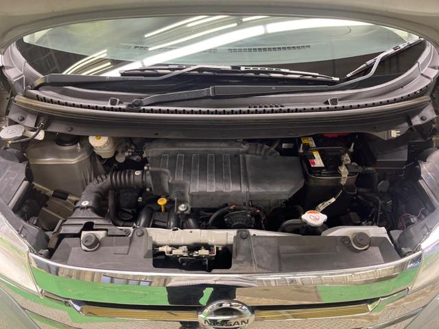 デイズ ハイウェイスターＸ　Ｖセレクション＋セーフティＩＩ　禁煙車　純正ナビフルセグ　アラウンドビューモニタ　エマージェンシーブレーキ　ＨＩＤヘッド　純正１４インチＡＷ　Ｂｌｕｅｔｏｏｔｈ　スマートキー　オートエアコン　革巻ステアリング　ステアリングリモコン（18枚目）