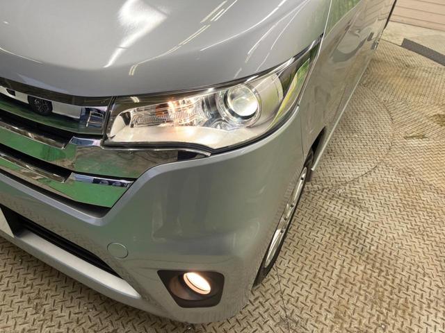 デイズ ハイウェイスターＸ　Ｖセレクション＋セーフティＩＩ　禁煙車　純正ナビフルセグ　アラウンドビューモニタ　エマージェンシーブレーキ　ＨＩＤヘッド　純正１４インチＡＷ　Ｂｌｕｅｔｏｏｔｈ　スマートキー　オートエアコン　革巻ステアリング　ステアリングリモコン（50枚目）