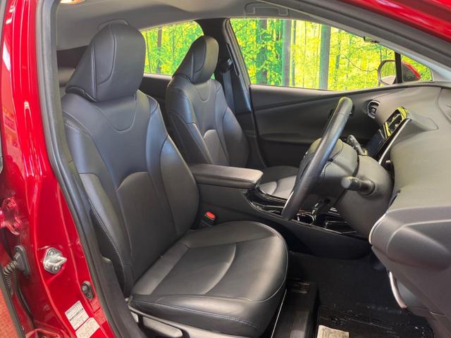 プリウス Ａツーリングセレクション　禁煙車　ＢＩＧ－Ｘ９型ナビＴＶ　バックカメラ　セーフティセンス　レーダークルーズ　ブラインドスポットモニタ　インテリジェントクリアランスソナー　ＬＥＤフォグ　黒合皮シート　シートヒーター　ＥＴＣ（12枚目）