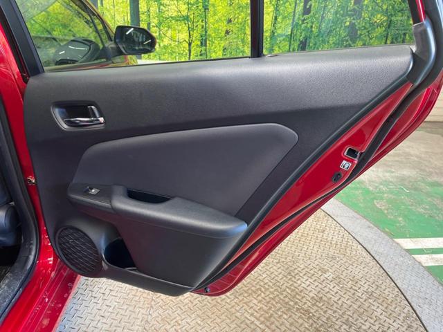 プリウス Ａツーリングセレクション　禁煙車　ＢＩＧ－Ｘ９型ナビＴＶ　バックカメラ　セーフティセンス　レーダークルーズ　ブラインドスポットモニタ　インテリジェントクリアランスソナー　ＬＥＤフォグ　黒合皮シート　シートヒーター　ＥＴＣ（35枚目）