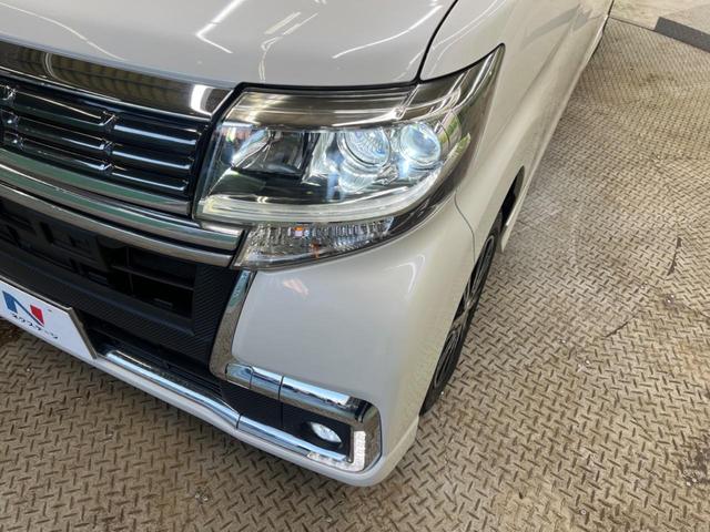 タント カスタムＸ　トップエディションＳＡＩＩ　禁煙車　純正ナビフルセグ　バックカメラ　電動スライドドア　衝突被害軽減　ＬＥＤヘッド　純正１４インチＡＷ　半革シート　Ｂｌｕｅｔｏｏｔｈ　スマートキー　オートエアコン　後席サンシェード　ＤＶＤ再生（11枚目）