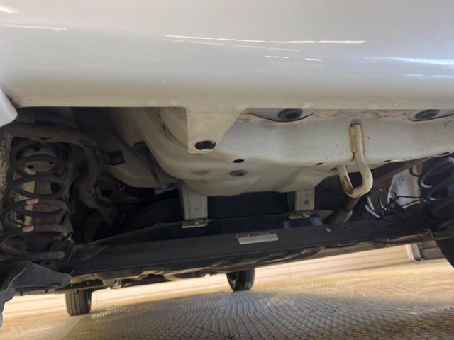 タント カスタムＸ　トップエディションＳＡＩＩ　禁煙車　純正ナビフルセグ　バックカメラ　電動スライドドア　衝突被害軽減　ＬＥＤヘッド　純正１４インチＡＷ　半革シート　Ｂｌｕｅｔｏｏｔｈ　スマートキー　オートエアコン　後席サンシェード　ＤＶＤ再生（21枚目）