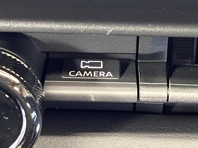 セレナ ｅ－パワー　ハイウェイスターＶ　登録済未使用車　２トーンカラー　１２．３型コネクトナビＴＶ　アラウンドビューモニタ　両側ハンズフリー電動ドア　衝突軽減　ナビリンクプロパイロット　ＥＴＣ２．０　後側方車両検知警告　後席オートエアコン（27枚目）