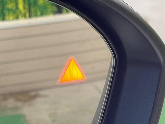 セレナ ｅ－パワー　ハイウェイスターＶ　登録済未使用車　２トーンカラー　１２．３型コネクトナビＴＶ　アラウンドビューモニタ　両側ハンズフリー電動ドア　衝突軽減　ナビリンクプロパイロット　ＥＴＣ２．０　後側方車両検知警告　後席オートエアコン（30枚目）