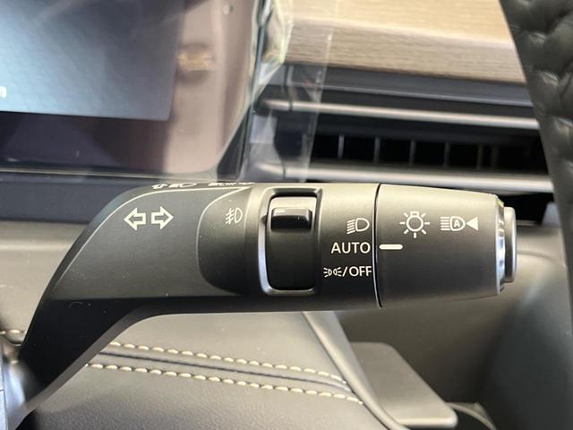 セレナ ｅ－パワー　ハイウェイスターＶ　登録済未使用車　２トーンカラー　１２．３型コネクトナビＴＶ　アラウンドビューモニタ　両側ハンズフリー電動ドア　衝突軽減　ナビリンクプロパイロット　ＥＴＣ２．０　後側方車両検知警告　後席オートエアコン（50枚目）