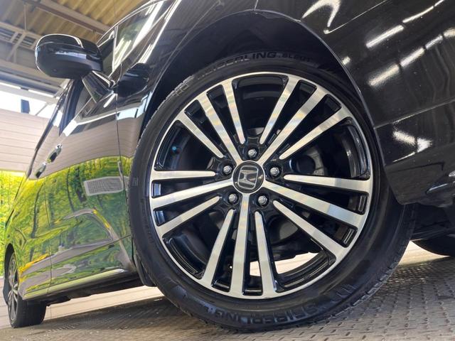 �y�����P�W�C���`�A���~�z�C�[���z�O�ςɃ}�b�`���������A���~�z�C�[���𑕒����Ă���܂��B�e��ЊO�A���~�z�C�[����A�X�^�b�h���X�^�C�����戵�����Ă���܂��B���񂲑��k����������