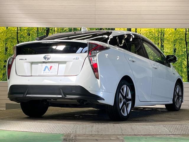 プリウス Ａツーリングセレクション　禁煙車　ＢＩＧ－Ｘ９型ナビＴＶ　バックカメラ　セーフティセンス　レーダークルーズ　ブラインドスポットモニタ　インテリジェントクリアランスソナー　黒合皮シート（17枚目）