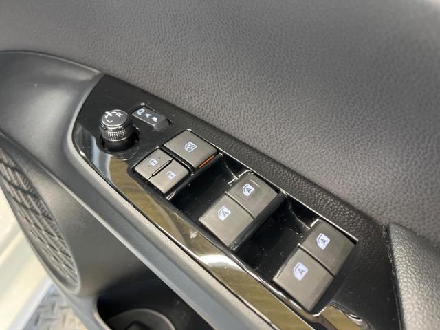 プリウス Ａツーリングセレクション　禁煙車　ＢＩＧ－Ｘ９型ナビＴＶ　バックカメラ　セーフティセンス　レーダークルーズ　ブラインドスポットモニタ　インテリジェントクリアランスソナー　黒合皮シート（48枚目）