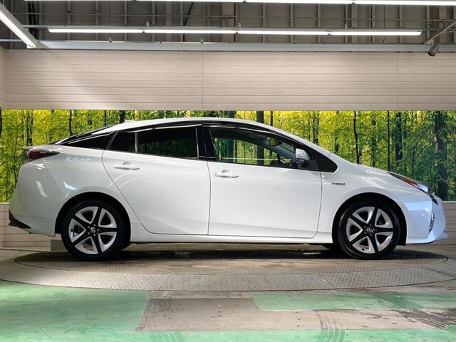 プリウス Ａツーリングセレクション　禁煙車　ＢＩＧ－Ｘ９型ナビＴＶ　バックカメラ　セーフティセンス　レーダークルーズ　ブラインドスポットモニタ　インテリジェントクリアランスソナー　黒合皮シート（52枚目）