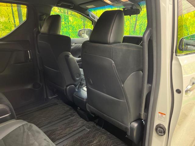 アルファード ２．５Ｓ　タイプゴールド　禁煙車　純正９型ナビＴＶ　純正１２．１型後席モニター　三眼ＬＥＤ　バックカメラ　セーフティセンス　インテリジェントクリアランスソナー　両側電動ドア　電動バックドア　半革シート　ウッドコンビステアリング（35枚目）