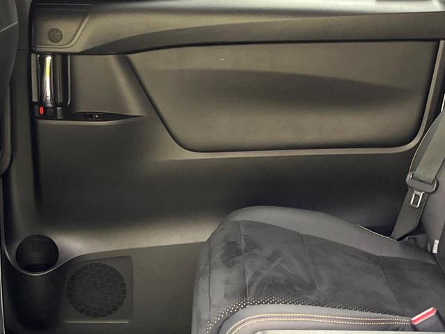 アルファード ２．５Ｓ　タイプゴールド　禁煙車　純正９型ナビＴＶ　純正１２．１型後席モニター　三眼ＬＥＤ　バックカメラ　セーフティセンス　インテリジェントクリアランスソナー　両側電動ドア　電動バックドア　半革シート　ウッドコンビステアリング（45枚目）