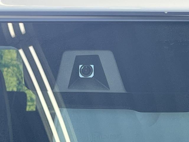 �y�X�Y�L�@�Z�[�t�e�B�T�|�[�g�z���s���ɑO���̎ԗ�����F�����A�Փ˂������Ȏ��͌x��ƃu���[�L�ŏՓˉ���Ɣ�Q�y�����A�V�X�g�B�����S�Ƀh���C�u�����y���݂��������܂��B