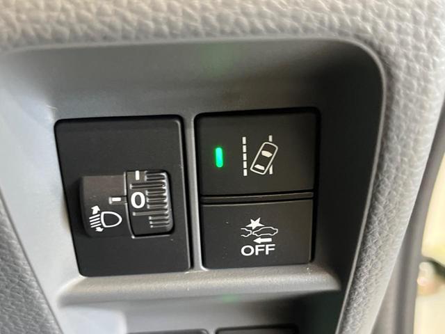 N-VAN G 届出済未使用車 衝突被害軽減システム アダプティブクルコン 誤発信抑制機能 先行車発進抑制機能 コーナーセンサー クルコン 車線逸脱警報 オートライト オートエアコン(5枚目)