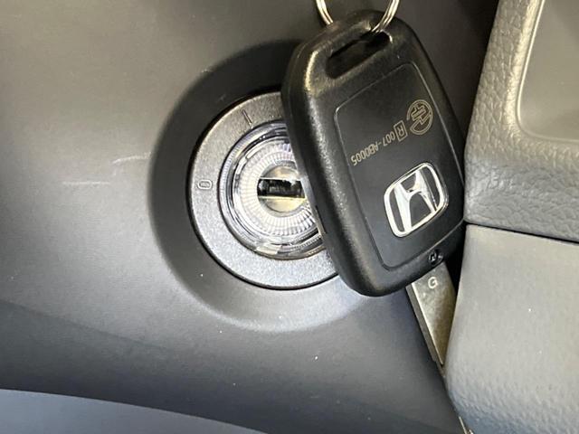 N-VAN G 届出済未使用車 衝突被害軽減システム アダプティブクルコン 誤発信抑制機能 先行車発進抑制機能 コーナーセンサー クルコン 車線逸脱警報 オートライト オートエアコン(41枚目)