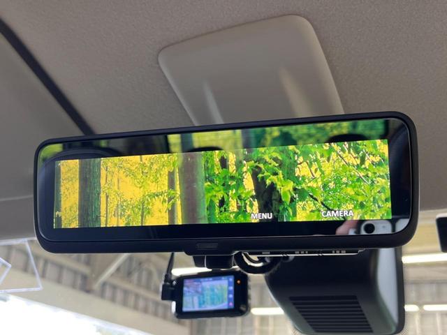 �y�f�W�^�����[���~���[�z��Ȃ̑傫�ȉו��⓯��҂Ō�����m�F���Â炢���ł����S�I�J�������B�e�����ԗ�����̉f�������[���~���[���ɕ\���B�N���A�Ȏ��E�ŏ󋵂̊m�F���\�ł��I